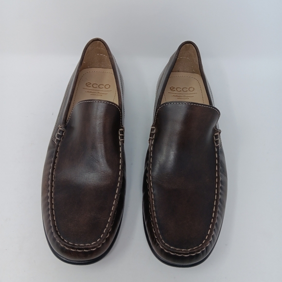ECCO Classic Moc 2.0 Driving Loafers - Picture 7 of 9